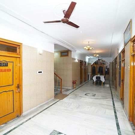Oyo 39543 Hotel Kk Pantnagar Eksteriør billede