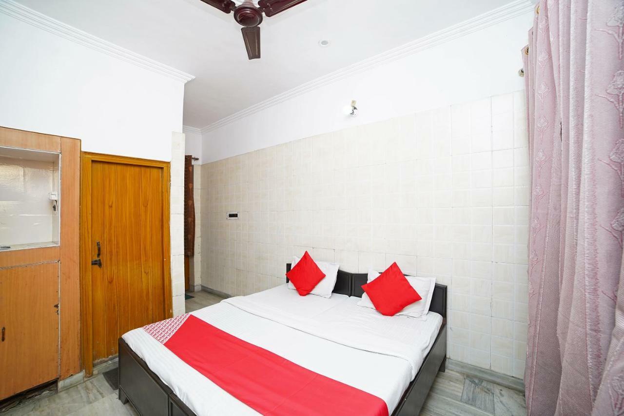 Oyo 39543 Hotel Kk Pantnagar Eksteriør billede