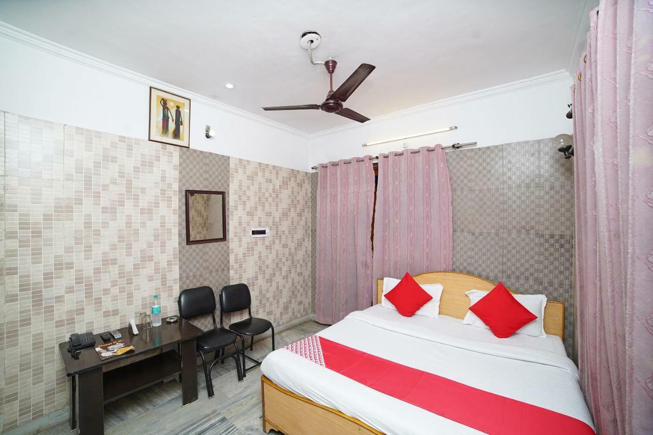 Oyo 39543 Hotel Kk Pantnagar Eksteriør billede